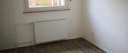 Tolle und renovierte 3-Zimmer-Wohnung mit Balkon! - Foto 1