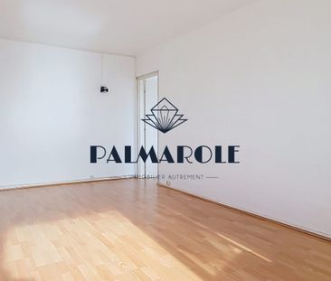 PERPIGNAN CASTILLET T2 dernier étage-Ascenseur-Clim. - Photo 3