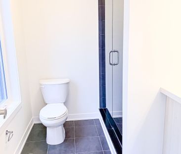 For Lease - 21 Harvey Bunker Crescent, Markham, Ontario - Photo 4