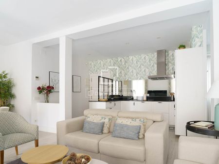 Excellent 2 Bedroom apartment for rent in Lista, Madrid - Photo 2