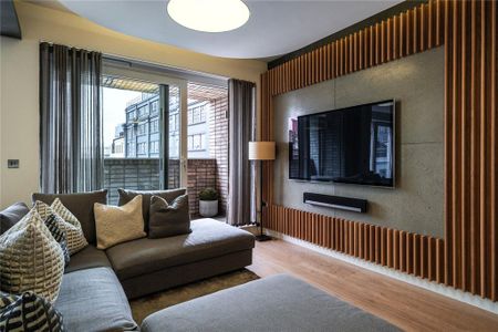3 bedroom apartment to rent - Photo 3