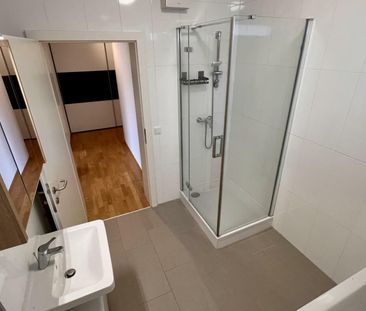 3-Zimmer-Dachgeschoßwohnung mit XL-Dachterrasse in Klosterneuburg - Foto 4