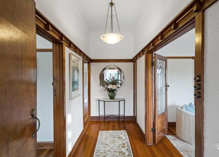 Thinking of selling? Contact our agent - Photo 5