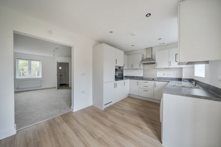 Kingfisher Drive, Northampton - Photo 5