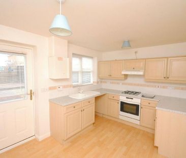 2 bedroom terraced house to rent - Photo 1