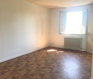 Location - Appartement - 3 pièces - 62.83 m² - montauban - Photo 4