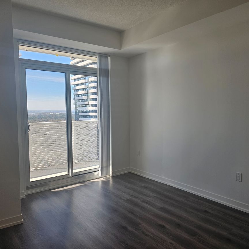 For Lease - 28 Interchange Way Unit# 4215, Vaughan, Ontario - Photo 1