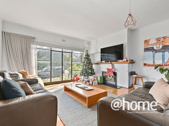 Get Cosy on Connaught - Photo 1