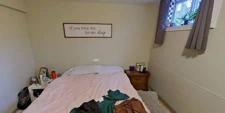 132 Kortright Rd W • Lower Unit, Guelph - Photo 5