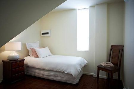 FULLY FURNISHED - UNAVAILABLE UNTIL DECEMBER 2018 - Photo 4