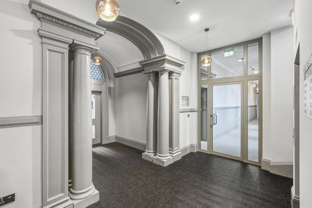 2 bedroom flat to rent - Photo 5