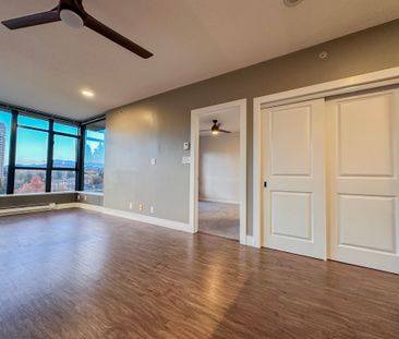 Bright 2 Bedroom Condo In Victoria Hill With Ac & Underground Parking - Photo 3