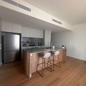 Scarborough - Photo 2