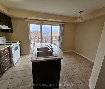 For Lease - 5605 Oscar Peterson Boulevard Unit# 8, Mississauga, Ont... - Photo 4