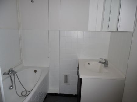Location Appartement 1 pièce 29m² STRASBOURG 67000 - Photo 4