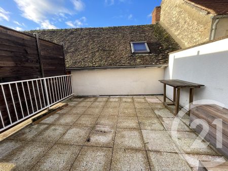 Location Appartement 2 pièces 40m² SOUPPES SUR LOING 77460 - Photo 2