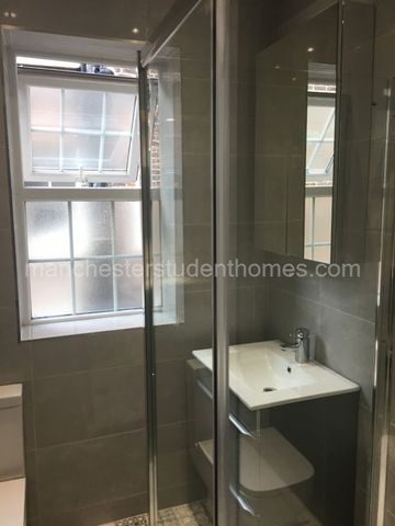 Victoria Road, Manchester, M14 6AQ - Photo 3