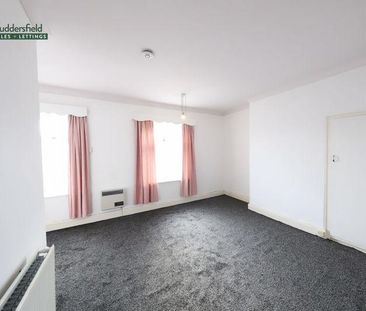 2 bedroom semi-detached house to rent - Photo 4