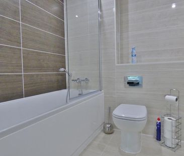 Belgravia Mansions, Camberley - 2 bedrooms Property for lettings - ... - Photo 6