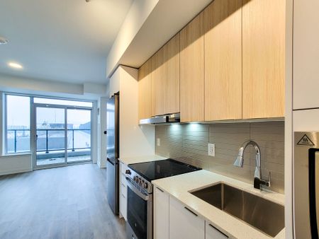 For Lease - 5105 Hurontario Street Unit# 712, Mississauga, Ontario - Photo 4