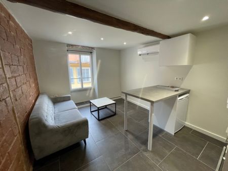 Bastia Rue Napoléon - Duplex T2 meublé - Climatisation - Photo 5