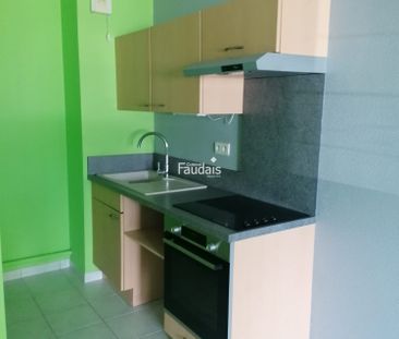 Location Appartement 2 pièces 47m² COUTANCES 50200 - Photo 2