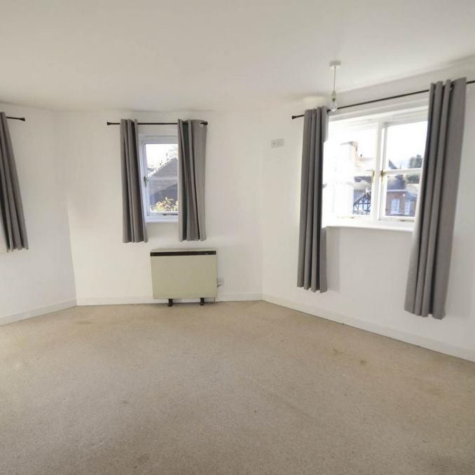 2 bedroom end of terrace house to rent - Photo 1