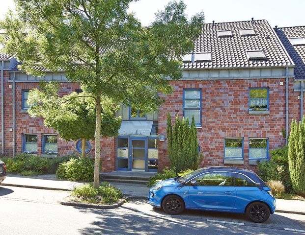 Schöne 4 Zimmer Maisonettewohnung am Fuße der Saarner Kuppe in Mülheim-Saarn - Foto 1