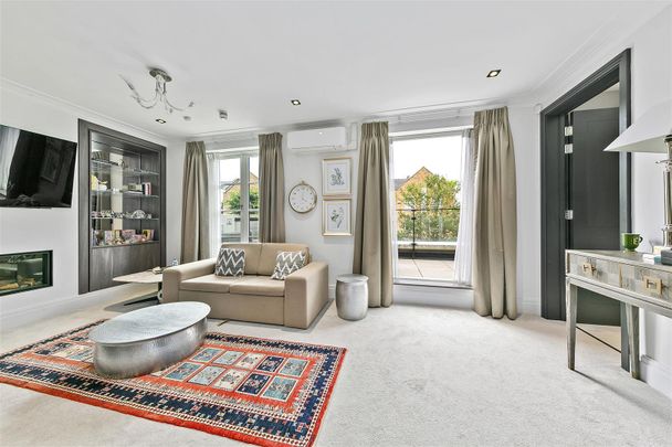 Egerton Drive, Isleworth, Middlesex, TW7 - Photo 1