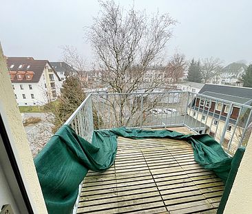 *** Schöne 2-Raum-Dachgeschosswohnung in Neukirchen *** - Foto 4