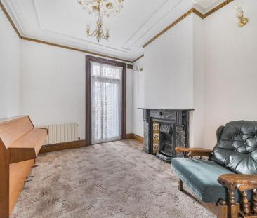 3 bedroom terraced house to rent - Photo 4