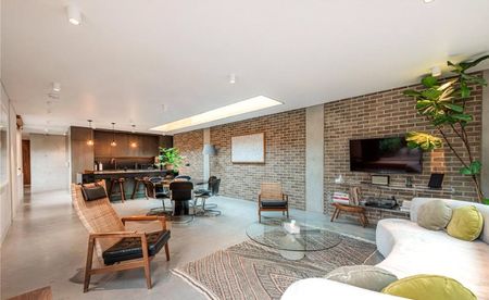 Weymouth Mews, Marylebone - Photo 2