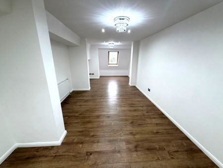 Botwell Court 118 Headstone Road, Harrow, HA1 1PF - Photo 5