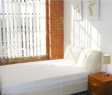 2 bedroom flat to rent - Photo 3