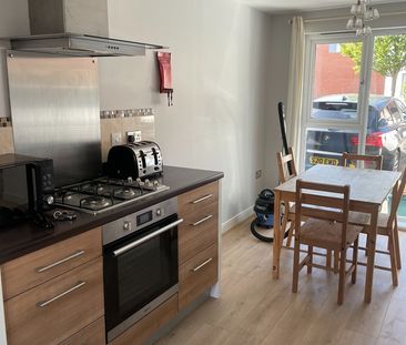 Room in a Shared House, Home Leas Close, BS16 - Photo 5