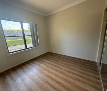 LOCATION AT IT'S PRIME! - Photo 6