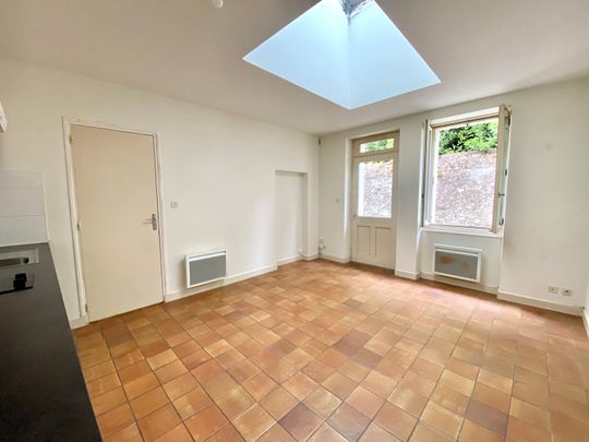 A Louer - Nantes St Clement - Appartement 2 Pièces De 35.68 M² - Photo 1