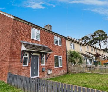 3 bedroom end of terrace house to rent - Photo 4