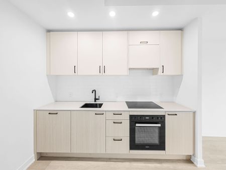 For Lease - 1 Quarrington Lane Unit# 3205, Toronto, Ontario - Photo 4