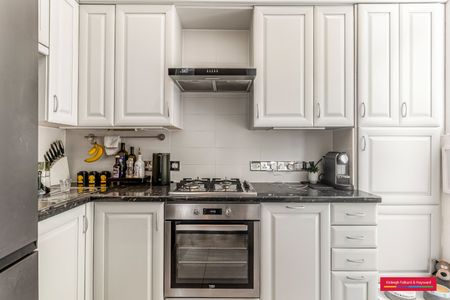 Eton Avenue, London, NW3 - Photo 2