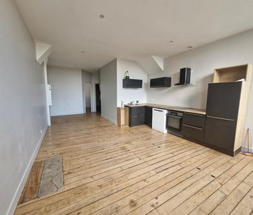 Location Appartement 4 pièces 66m² - Photo 3