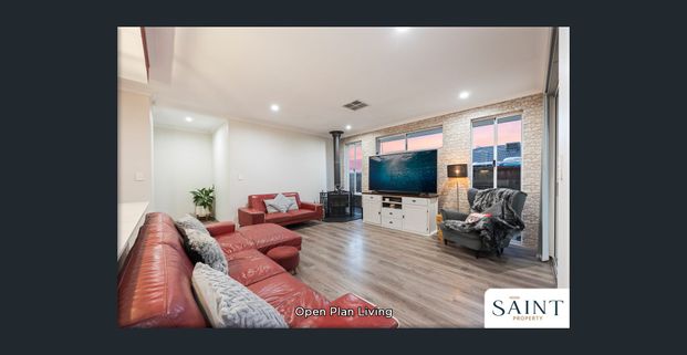 Stunning Family Home - Photo 1