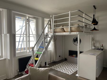 1 Bed Flat, St. Georges Drive, SW1V - Photo 3