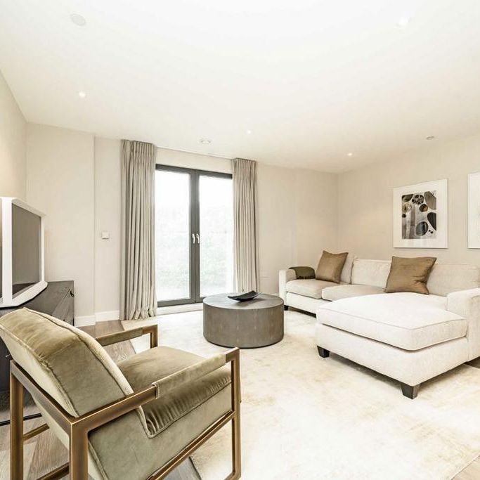 3 bedroom flat to rent - Photo 1