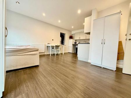 1 bedroom house to rent - Photo 2