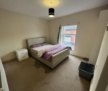 Eton Road, BURTON-ON-TRENT - Photo 5