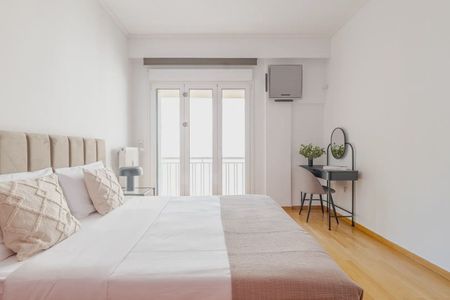 Διαμέρισμα για ενοικίαση Κολωνάκι - Λυκαβηττός - Photo 2