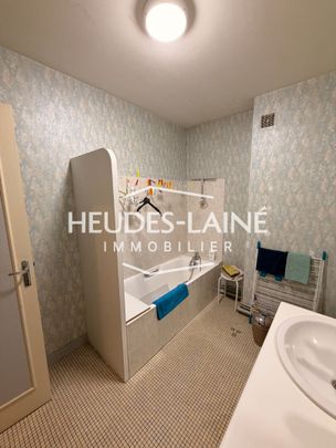 Location Appartement 2 pièces 75m² AVRANCHES 50300 - Photo 1