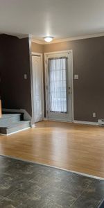 DISPONIBLE 1ER JUIN - CENTRE-VILLE JOLIETTE- SPLENDIDE 4 1-2 SUR 2 ÉTAGES(MAISON DE VILLE) - Photo 4