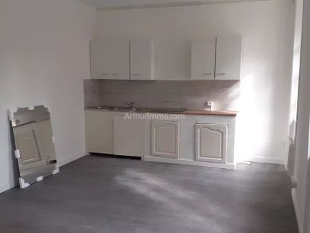 Location Appartement 1 pièces 35 m2 à Aups - Photo 4